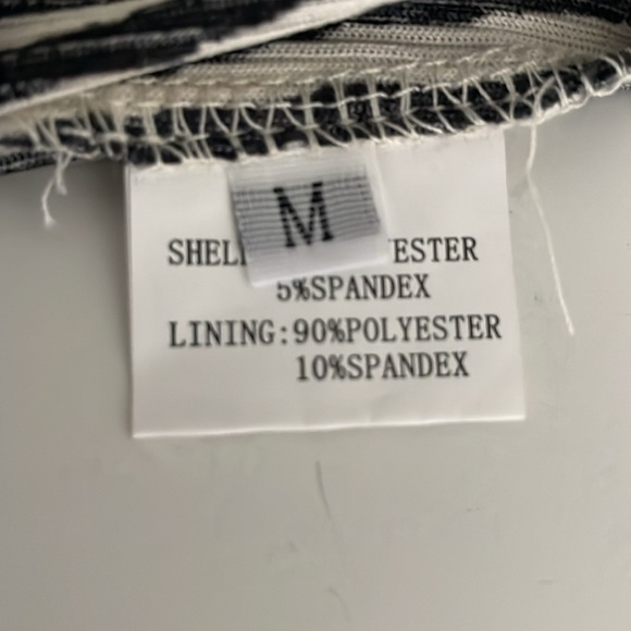 Zebra Racerback Sleeveless Tank Top with Built-In Bra - NWOT - Picture 9 of 12